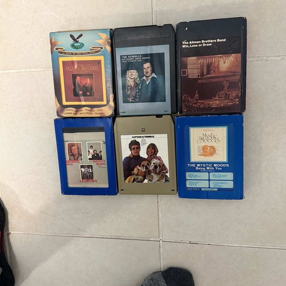 💥Free with a bundle of 3💥Vintage Music 8-Track Tape Collection